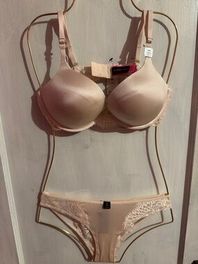 La SENZA Nude Pink 2 Cup Push Up Bra and Lace Panty Set